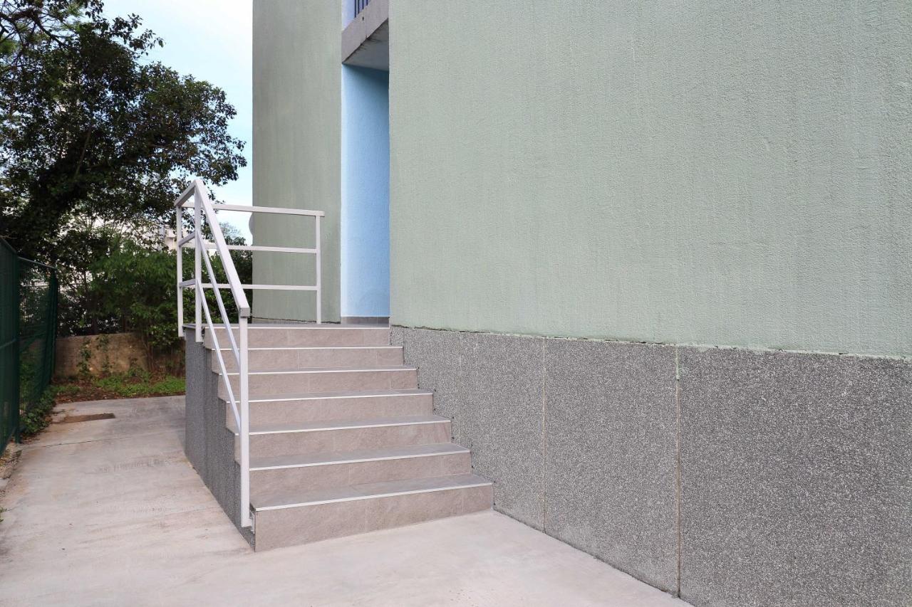 Rooms Studentsko Naselje Ivan Goran Kovacic Rijeka Exterior foto