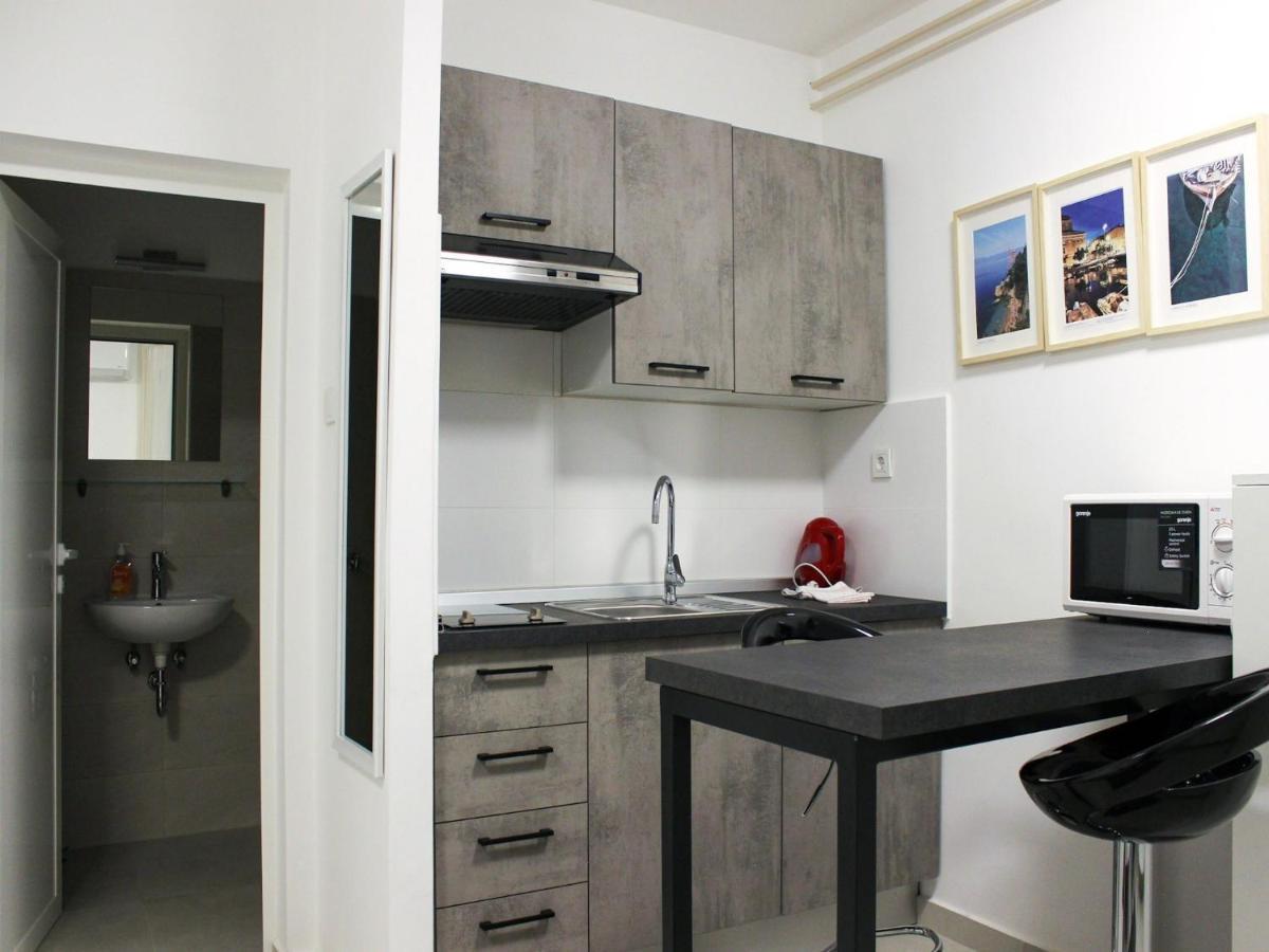 Rooms Studentsko Naselje Ivan Goran Kovacic Rijeka Exterior foto